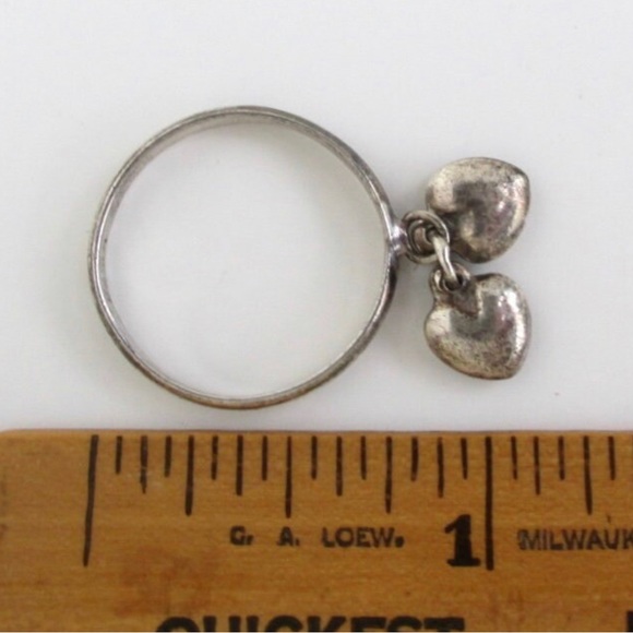 1980’s Vintage Sterling Silver Double Heart Dangle Charm Cluster Ring Size 6.5 - Picture 5 of 5